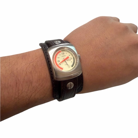 Diesel Square Steel Case DZ2022 Women’s Brown Leather Band RARE “Alex Karev” - Picture 3 of 11